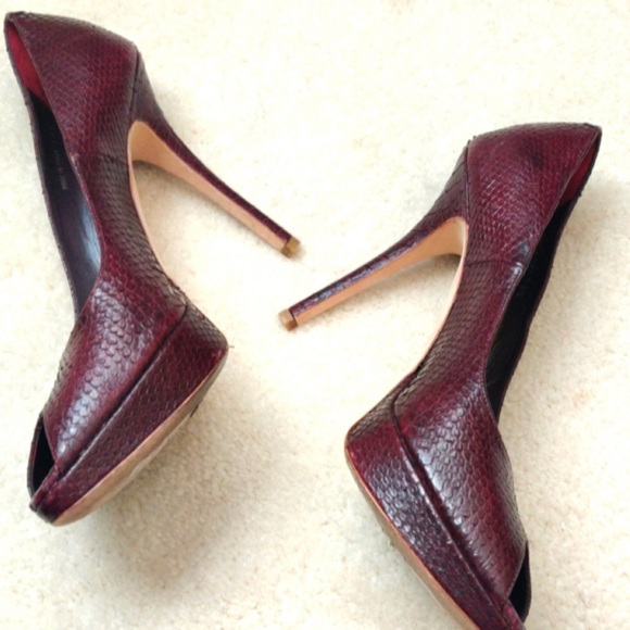 Christian Dior Purple Python Miss Peep Toe Platform Pumps Size 39.5 - Picture 5 of 9